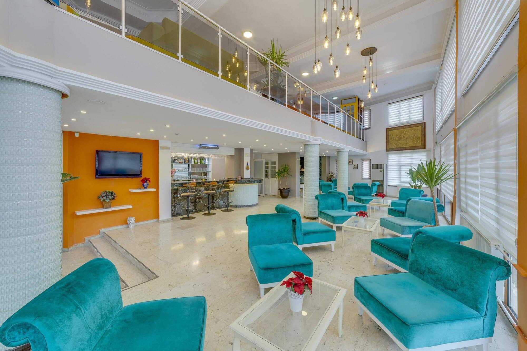 Hotel The View City 3*